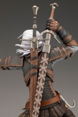 Оригинальная аниме фигурка &laquo;THE WITCHER BISHOUJO The Witcher Geralt 1/7 Complete Figure&raquo;