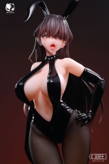 Оригинальная аниме фигурка &laquo;The Story of a Manga Artist Who Was Imprisoned by a Strange High School Girl Konata Bunny Girl Ver. 1/4 Complete Figure&raquo;