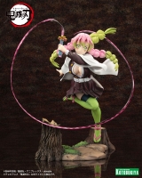 Оригінальна аніме фігурка «ARTFX J Demon Slayer: Kimetsu no Yaiba Mitsuri Kanroji 1/8 Complete Figure»