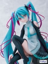 Оригинальная аниме фигурка &laquo;Hatsune Miku x MTV 1/7 Complete Figure&raquo;