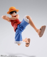 Оригинальная аниме фигурка &laquo;S.H.Figuarts Monkey D. Luffy -Romance Dawn- "ONE PIECE"&raquo;