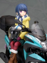 Оригинальная аниме фигурка &laquo;Yuru Camp Rin Shima with Three-wheeled Motorcycle 1/10 Complete Figure&raquo;