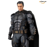 Оригинальная sci-fi фигурка &laquo;MAFEX No.272 MAFEX BATMAN TACTICAL SUIT (ZACK SNYDER'S JUSTICE LEAGUE Ver.)&raquo;