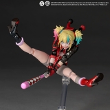 Оригинальная фигурка &laquo;Revoltech Amazing Yamaguchi Harley Quinn Suicide Squad ISEKAI Ver.&raquo;
