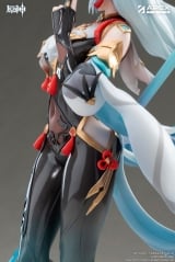 Оригинальная аниме фигурка &laquo;Genshin Impact Shenhe Lonesome Transcendence Ver. 1/7 Complete Figure&raquo;