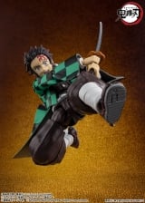 Оригинальная аниме фигурка &laquo;S.H.Figuarts Tanjiro Kamado The Movie: Infinity Castle ver. "Demon Slayer: Kimetsu no Yaiba"&raquo;
