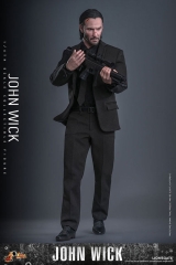 Оригинальная  фигурка &laquo;Movie Masterpiece "John Wick" 1/6 John Wick&raquo;