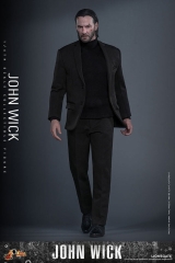 Оригинальная  фигурка &laquo;Movie Masterpiece "John Wick" 1/6 John Wick&raquo;