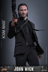 Оригинальная  фигурка &laquo;Movie Masterpiece "John Wick" 1/6 John Wick&raquo;