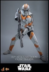 Оригинальная  фигурка &laquo;Movie Masterpiece SW EP3 1/6 Clone Trooper 212th Attack Battalion&raquo;