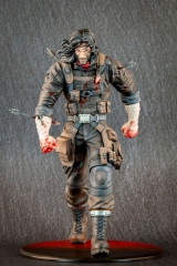 Оригінальна аніме фігурка &laquo;BRZRKR "B" 1/8 Complete Figure&raquo;