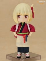 Оригінальна аніме фігурка &laquo;Nendoroid Doll Lycoris Recoil Chisato Nishikigi Cafe LycoReco Uniform Ver.&raquo;
