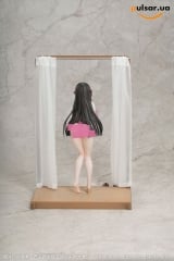 Оригинальная аниме фигурка &laquo;Gift+ Azur Lane Trinidad Trapper in the Changing Room Ver. 1/8 Complete Figure&raquo;