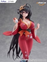 Оригинальная аниме фигурка &laquo;Azur Lane Taihou Yukata ver. 1/7 Complete Figure&raquo;