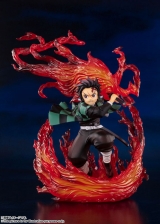 Оригинальная аниме фигурка &laquo;Figuarts ZERO Tanjiro Kamado -Hinokami Kagura- "Demon Slayer: Kimetsu no Yaiba"&raquo;