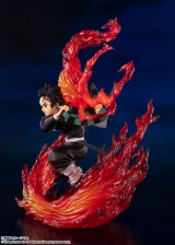Оригинальная аниме фигурка &laquo;Figuarts ZERO Tanjiro Kamado -Hinokami Kagura- "Demon Slayer: Kimetsu no Yaiba"&raquo;