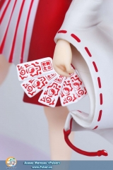 Premium Figure Hakurei Reimu