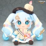 Оригінальна м'яка іграшка &laquo;Snow Miku Plush Sweet Snow Ver&raquo;