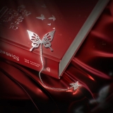 Артбук &laquo;The Art of Heaven Official's Blessing: One flower, One sword + Bonuses&raquo;