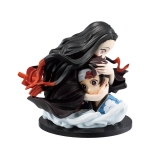 Оригинальная аниме фигурка &laquo;ICHIBAN KUJI DEMON SLAYER - THE CONNECTED TRAIL - A PRIZE - KAMADO TANJIRO & KAMADO NEZUKO ARTSCALE MEMORIA&raquo;