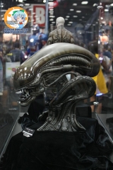 Alien Big Chap Legendary Scale Bust