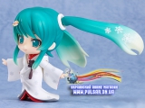 Аніме фігурка Nendoroid Snow Miku 2013: Strawberry White Kimono Ver. (GoodSmile)