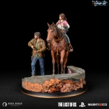Оригинальная  фигурка &laquo;The Last of Us: Joel & Ellie on Horseback Premium Statue&raquo;