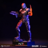Оригинальная фигурка &laquo;Mass Effect: Commander John Shepard 1/6th Scale Statue&raquo;