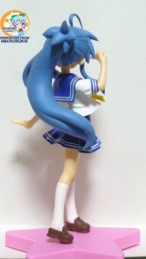 Оригінальна аніме фігурка Izumi Konata Summer Uniform Ver.