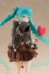 Оригинальная аниме фигурка &laquo;"Character Vocal Series 01 Hatsune Miku" Fashion Figure Fashion Figure Outdoor&raquo;