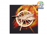 Значок з логотипом "Hunger Games"