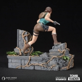 Оригинальная фигурка &laquo;Tomb Raider: Lara Croft PVC Statue&raquo;