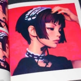 Артбук MOMENTARY: The Art of Ilya Kuvshinov Paperback &ndash; April 1, 2017  [JP] [ USA IMPORT ]