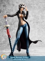 Оригинальная аниме фигурка  One Piece - Portrait of Pirates "I.R.O" Trafalgar Law ( Premium Bandai exclusive )