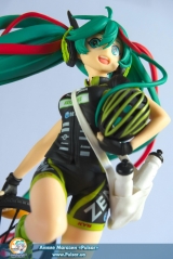 Оригинальная аниме фигурка SQ Hatsune Miku Racing 2016 TeamUKYO Cheer Ver.