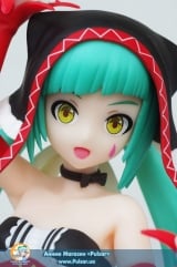 Оригинальная аниме фигурка SPM Figure Hatsune Miku Pieretta Ver.