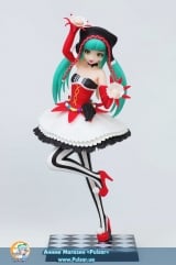 Оригинальная аниме фигурка SPM Figure Hatsune Miku Pieretta Ver.
