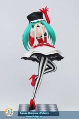 Оригинальная аниме фигурка SPM Figure Hatsune Miku Pieretta Ver.