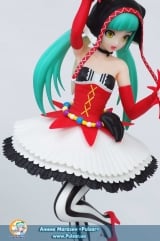Оригинальная аниме фигурка SPM Figure Hatsune Miku Pieretta Ver.