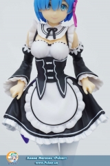 Оригинальная аниме фигурка PM Figure Rem Curtsey Ver.