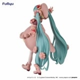 Оригинальная аниме фигурка &laquo;Furyu Hatsune Miku (Sweet Tea Time Strawberry Shortcake Version)&raquo;