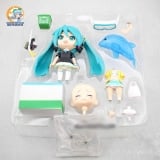 Аниме Фигурка Happy Kuji Miku Hatsune 2013 SUMMER VER. A Prize - Nendoroid № 339 a Miku Hatsune Swimsuit Ver. & Family Mart 2013 Ver.