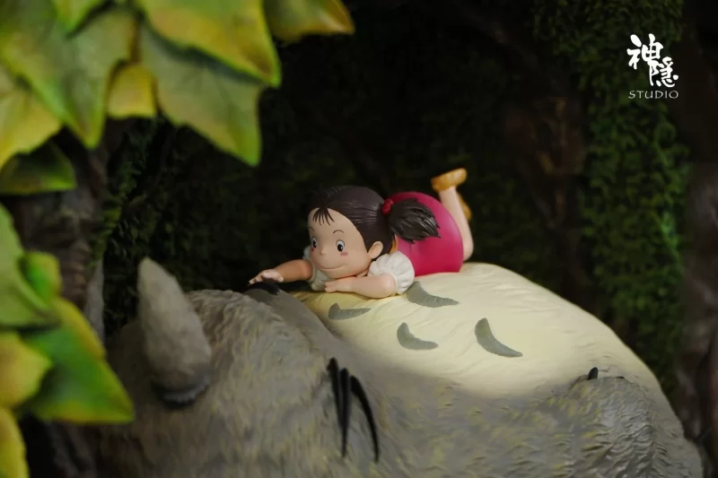 Оригинальная аниме фигурка «Shen Yin Studio - My Neighbor Totoro Silhouette Moment Series Resting in the Tree Hole»