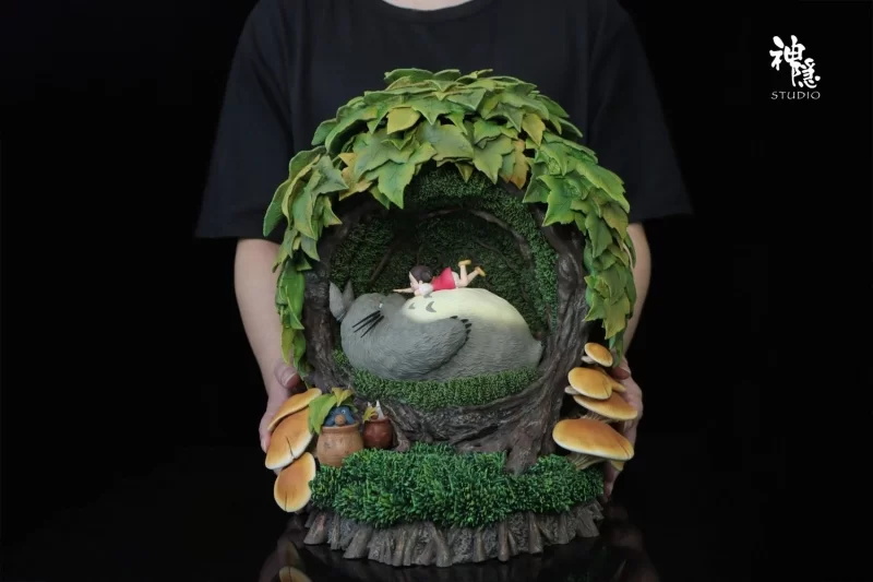 Оригинальная аниме фигурка «Shen Yin Studio - My Neighbor Totoro Silhouette Moment Series Resting in the Tree Hole»