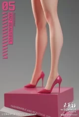 Оригинальная аниме фигурка «THE SUMMER PLANTS Studio - Summer Girlfriend Series Classmate Mari Makinami Illustrious Neon Genesis Evangelion» 