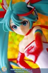 Оригинальная аниме фигурка SQ Hatsune Miku Racing 2016 Ver.