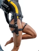 Оригинальная  фигурка «WETA Workshop Studio - LARA CROFT QUEST FOR AVALON»