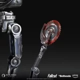 Оригинальная  фигурка «Fallout (Amazon): Mr. Handy "Snip-Snip" Statue»