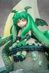 Оригинальная аниме фигурка «Absent-minded Master of R'lyeh, Chibi Cthulhu-chan DX Ver. Complete Figure»