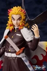 Оригинальная аниме фигурка «Demon Slayer: Kimetsu no Yaiba Kyojuro Rengoku non-scale figure»